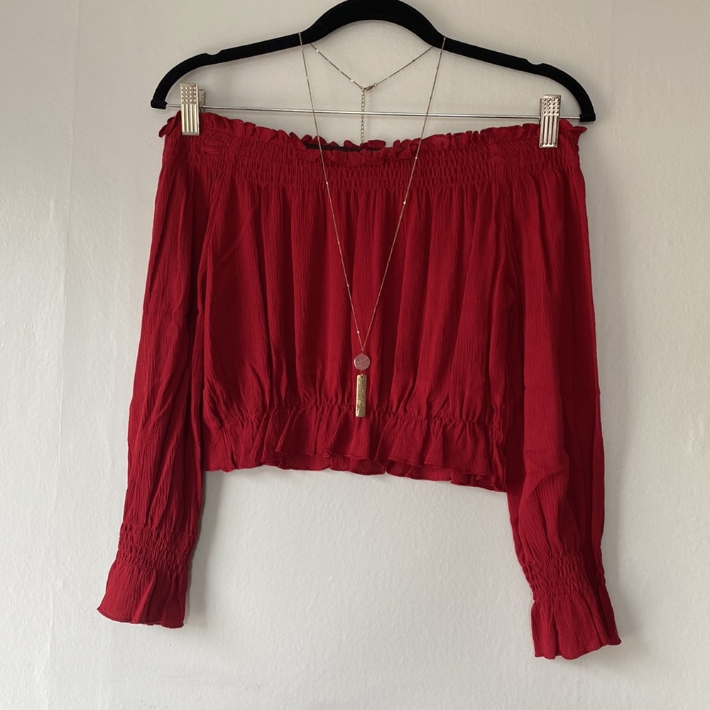 Off the shoulder crop top blouse